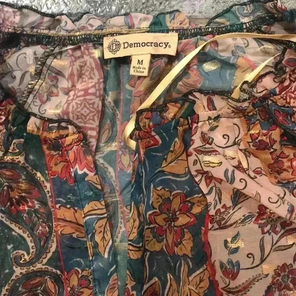 NWT Democracy blouse , multi colored size medium - Picture 3 of 7